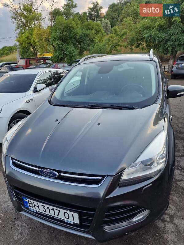 Внедорожник / Кроссовер Ford Kuga 2015 в Одессе