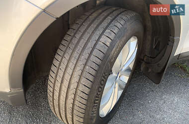 Внедорожник / Кроссовер Ford Kuga 2012 в 