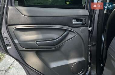 Внедорожник / Кроссовер Ford Kuga 2011 в 