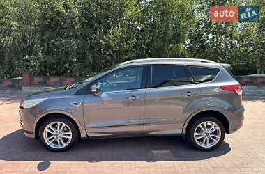 Внедорожник / Кроссовер Ford Kuga 2014 в 
