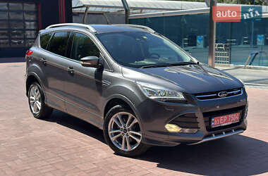 Внедорожник / Кроссовер Ford Kuga 2014 в 