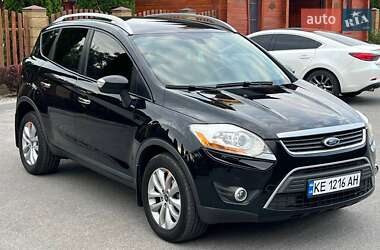 Внедорожник / Кроссовер Ford Kuga 2011 в 