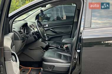 Внедорожник / Кроссовер Ford Kuga 2011 в 