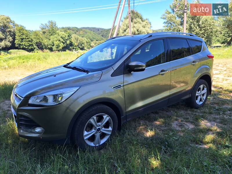 Позашляховик / Кросовер Ford Kuga 2013 в Ужгороді