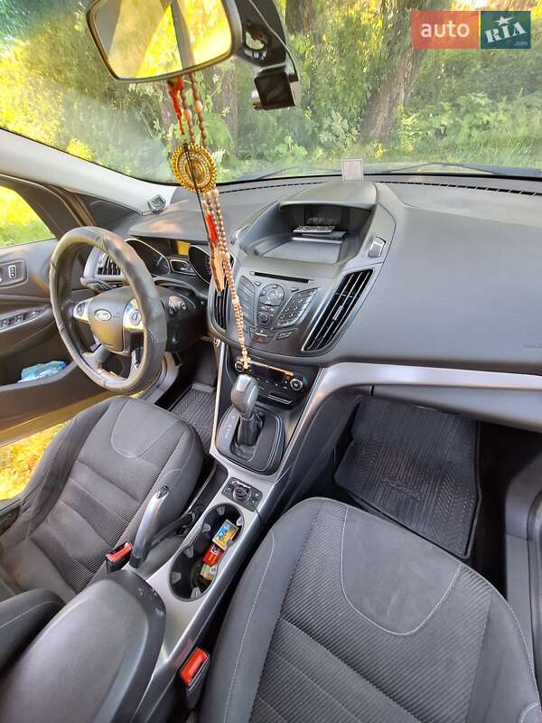 Позашляховик / Кросовер Ford Kuga 2013 в Ужгороді