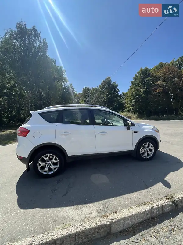 Ford Kuga 2011