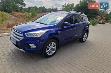 Внедорожник / Кроссовер Ford Kuga 2017 в Одессе