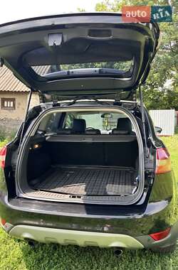 Внедорожник / Кроссовер Ford Kuga 2011 в 