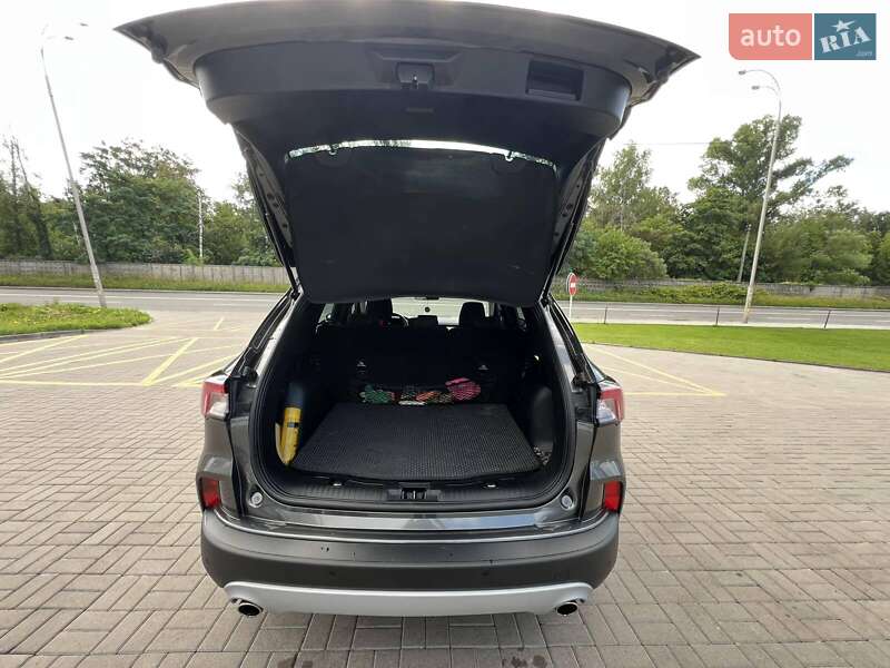 Внедорожник / Кроссовер Ford Kuga 2023 в Киеве фото 11 Внедорожник / Кроссовер Ford Kuga 2023 в Киеве