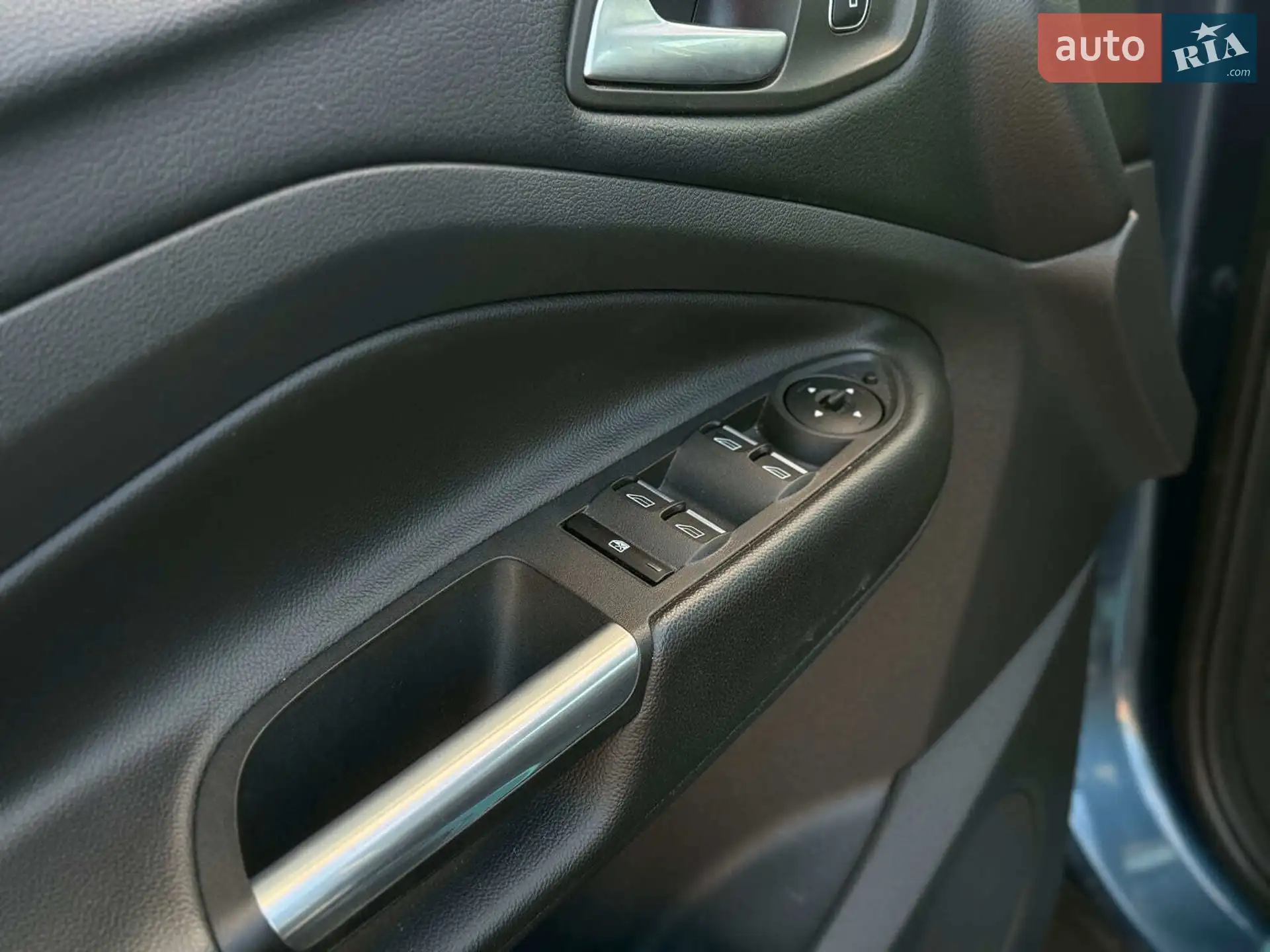 2019 Ford Kuga - мініатюра 17