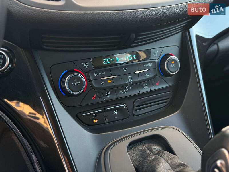 Внедорожник / Кроссовер Ford Kuga 2019 в Киеве