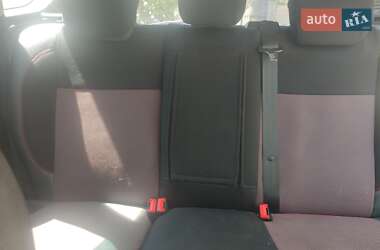 Внедорожник / Кроссовер Ford Kuga 2012 в 