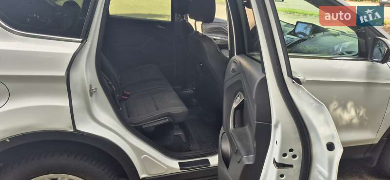 Внедорожник / Кроссовер Ford Kuga 2014 в Машевке