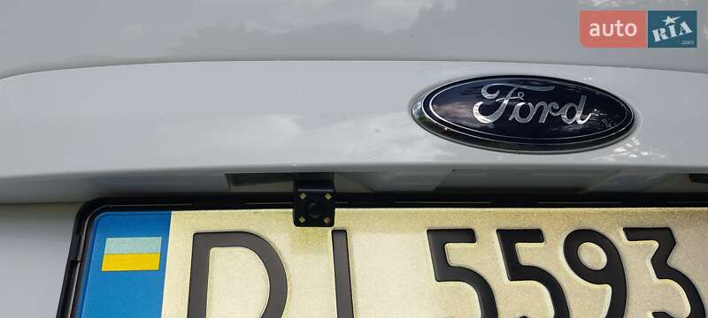 Внедорожник / Кроссовер Ford Kuga 2014 в Машевке