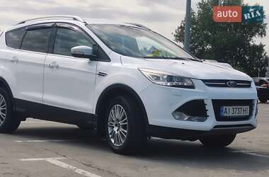 Позашляховик / Кросовер Ford Kuga 2013 в Києві