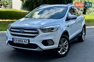 Внедорожник / Кроссовер Ford Kuga 2019 в Днепре