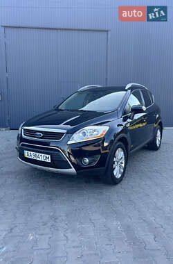 Внедорожник / Кроссовер Ford Kuga 2011 в Белой Церкви