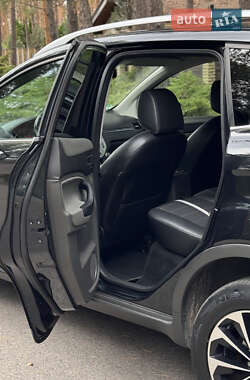 Внедорожник / Кроссовер Ford Kuga 2011 в 