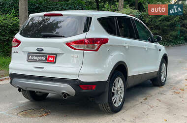 Внедорожник / Кроссовер Ford Kuga 2016 в 