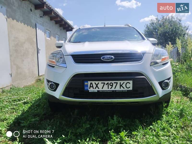 Внедорожник / Кроссовер Ford Kuga 2010 в Машевке фото 8 Внедорожник / Кроссовер Ford Kuga 2010 в Машевке