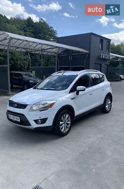Внедорожник / Кроссовер Ford Kuga 2010 в Киеве