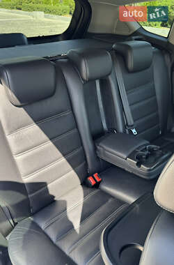 Внедорожник / Кроссовер Ford Kuga 2011 в 