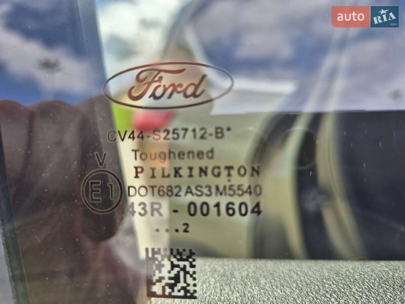 Позашляховик / Кросовер Ford Kuga 2013 в Львові