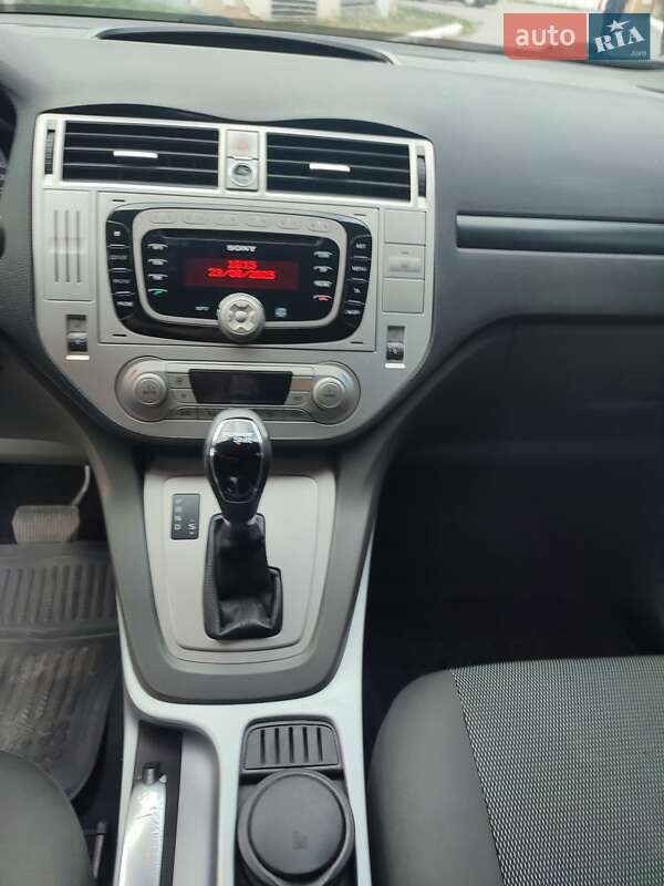 Внедорожник / Кроссовер Ford Kuga 2012 в Виннице