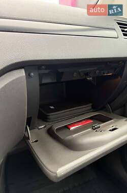 Внедорожник / Кроссовер Ford Kuga 2012 в 