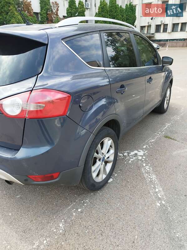 Внедорожник / Кроссовер Ford Kuga 2012 в Борисполе