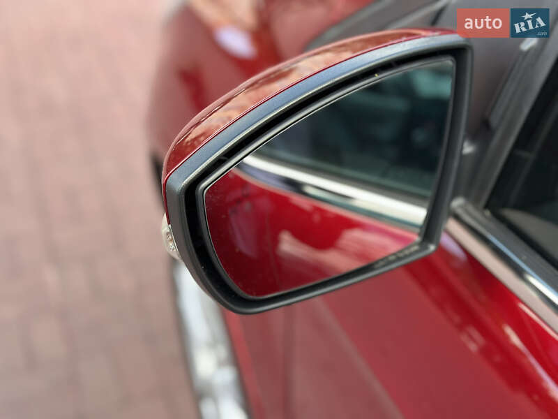 Внедорожник / Кроссовер Ford Kuga 2015 в Ровно