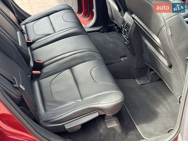 Внедорожник / Кроссовер Ford Kuga 2015 в Ровно