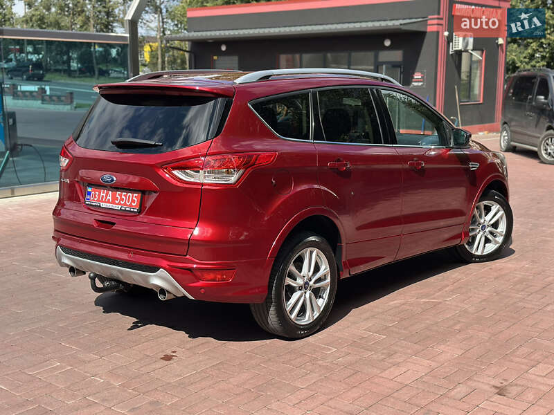 Внедорожник / Кроссовер Ford Kuga 2015 в Ровно