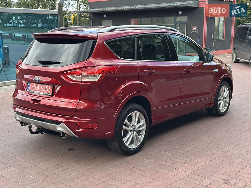 Внедорожник / Кроссовер Ford Kuga 2015 в Ровно