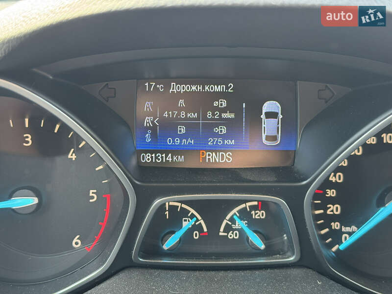 Внедорожник / Кроссовер Ford Kuga 2016 в Решетиловке