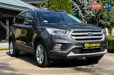 Позашляховик / Кросовер Ford Kuga 2017 в Львові