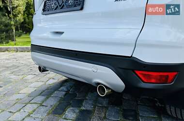 Внедорожник / Кроссовер Ford Kuga 2019 в 