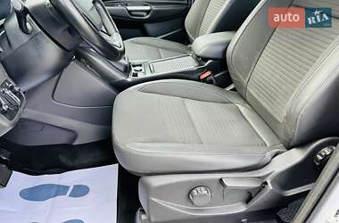 Внедорожник / Кроссовер Ford Kuga 2019 в 