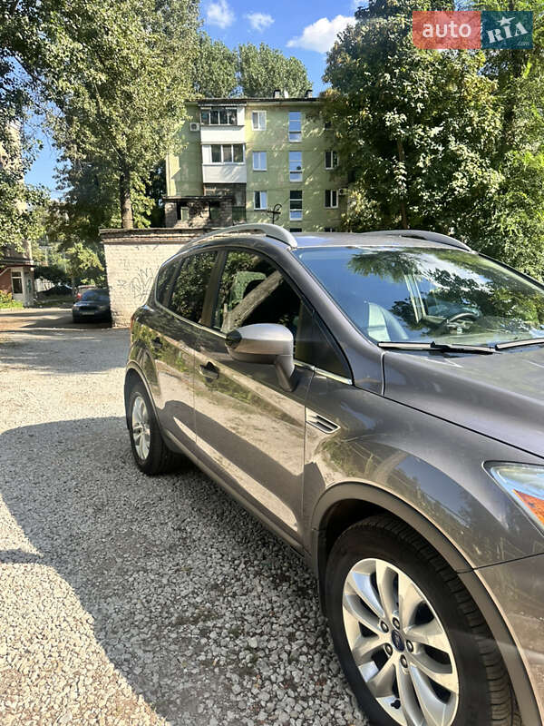 Внедорожник / Кроссовер Ford Kuga 2012 в Днепре