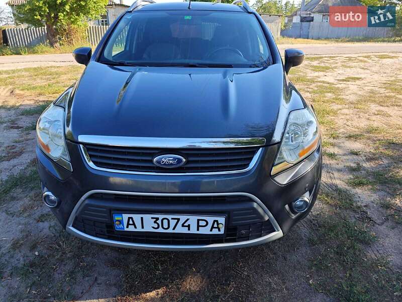 Внедорожник / Кроссовер Ford Kuga 2010 в Изюме