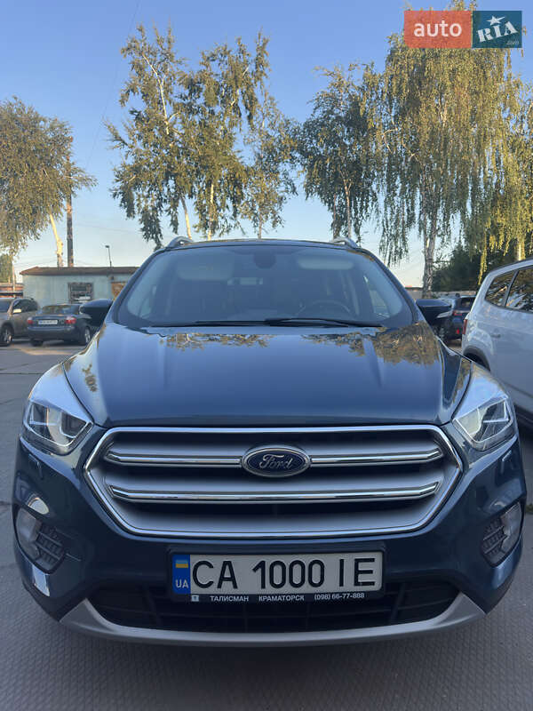 Позашляховик / Кросовер Ford Kuga 2019 в Черкасах фото 2 Позашляховик / Кросовер Ford Kuga 2019 в Черкасах