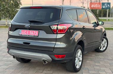 Внедорожник / Кроссовер Ford Kuga 2018 в 