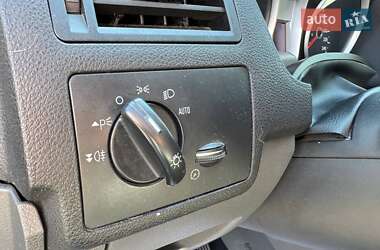 Внедорожник / Кроссовер Ford Kuga 2011 в 
