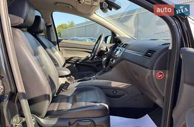 Внедорожник / Кроссовер Ford Kuga 2011 в 