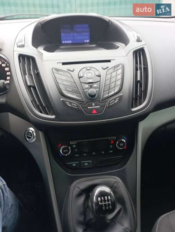 Внедорожник / Кроссовер Ford Kuga 2013 в Бершади