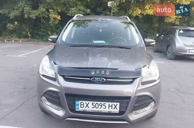 Внедорожник / Кроссовер Ford Kuga 2014 в 