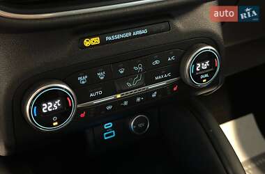 Внедорожник / Кроссовер Ford Kuga 2020 в 