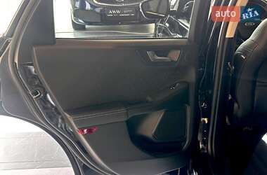 Внедорожник / Кроссовер Ford Kuga 2020 в 