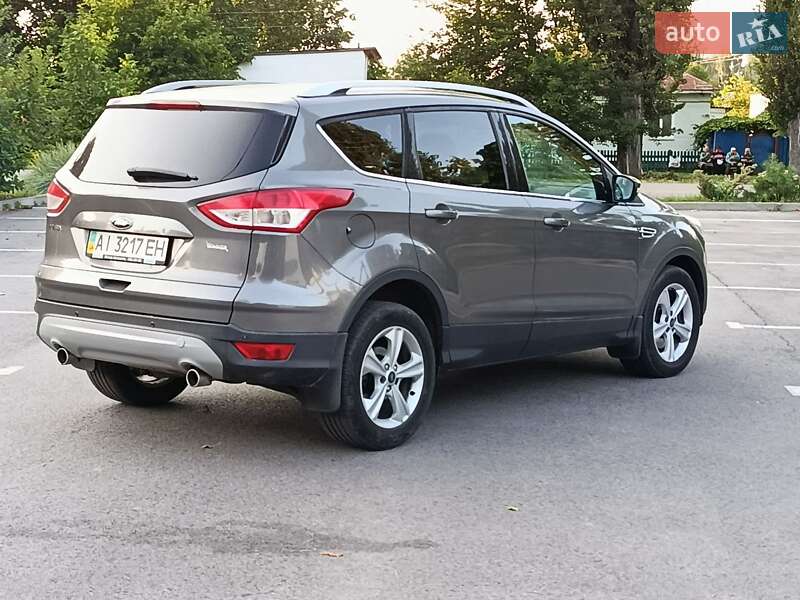 Внедорожник / Кроссовер Ford Kuga 2013 в Соснице