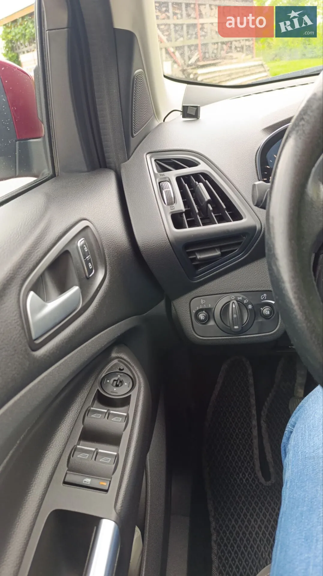 2015 Ford Kuga - мініатюра 23